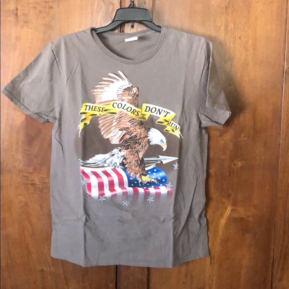 Men’s tee